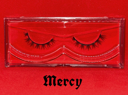 Mercy bottom lashes