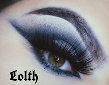 Load image into Gallery viewer, Web of lashes collection